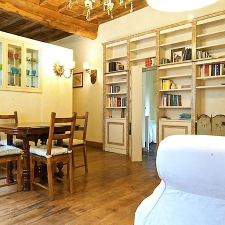 Charming Trastevere Apartment Roma Exterior foto