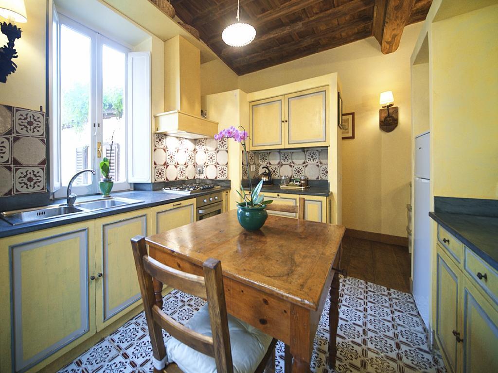 Charming Trastevere Apartment Roma Exterior foto